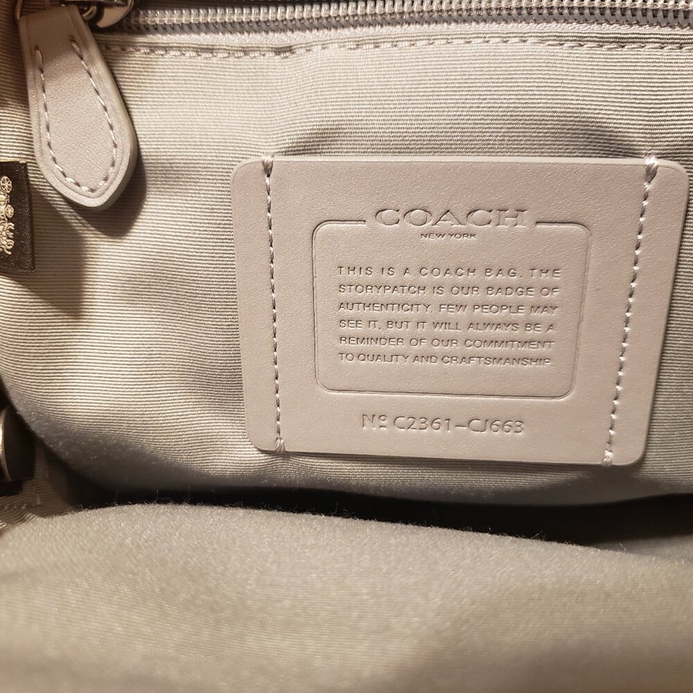 Coach White and Black Sullivan crossbody